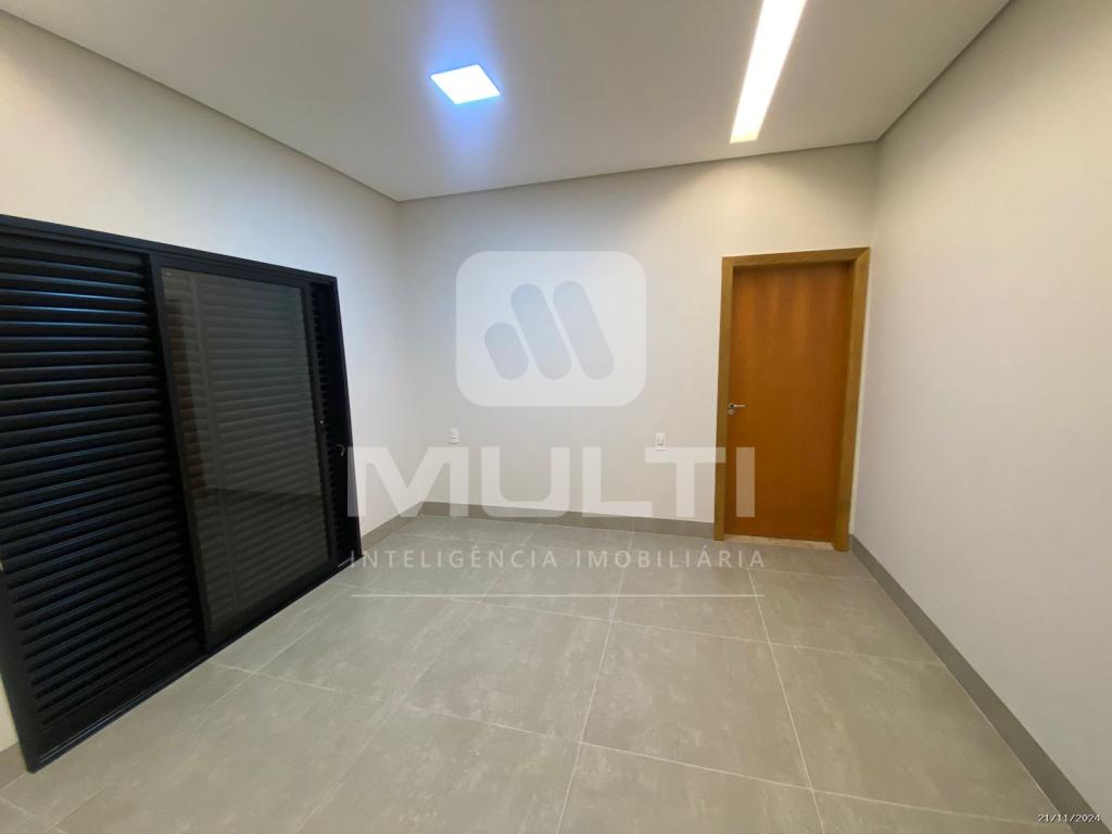 Casa à venda com 3 quartos, 160m² - Foto 7