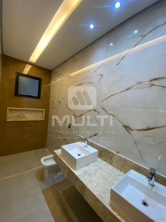 Casa à venda com 3 quartos, 160m² - Foto 14
