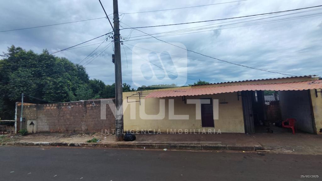 Terreno à venda com 1 quarto - Foto 1