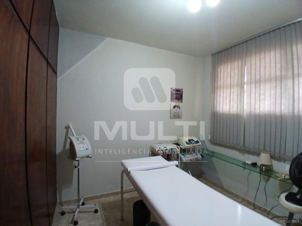 Casa, 6 quartos, 490 m² - Foto 36