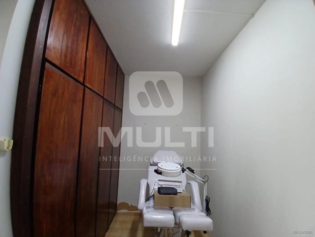 Casa, 6 quartos, 490 m² - Foto 38