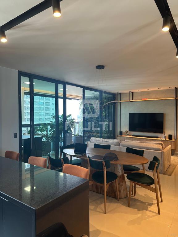 Apartamento, 3 quartos, 151 m² - Foto 1