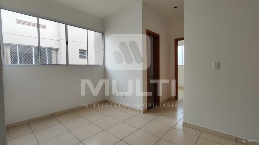 Apartamento à venda com 2 quartos, 46m² - Foto 1