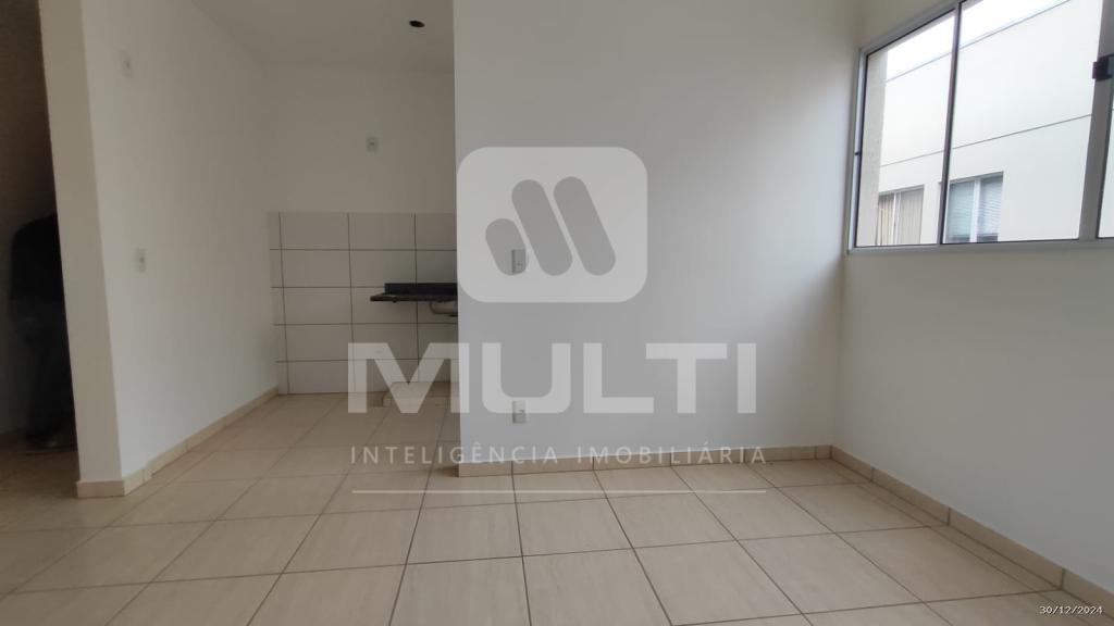Apartamento à venda com 2 quartos, 46m² - Foto 4