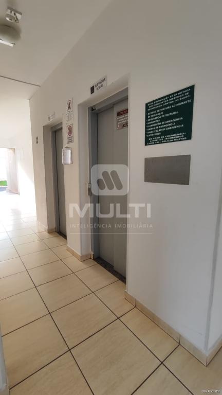 Apartamento à venda com 2 quartos, 46m² - Foto 9