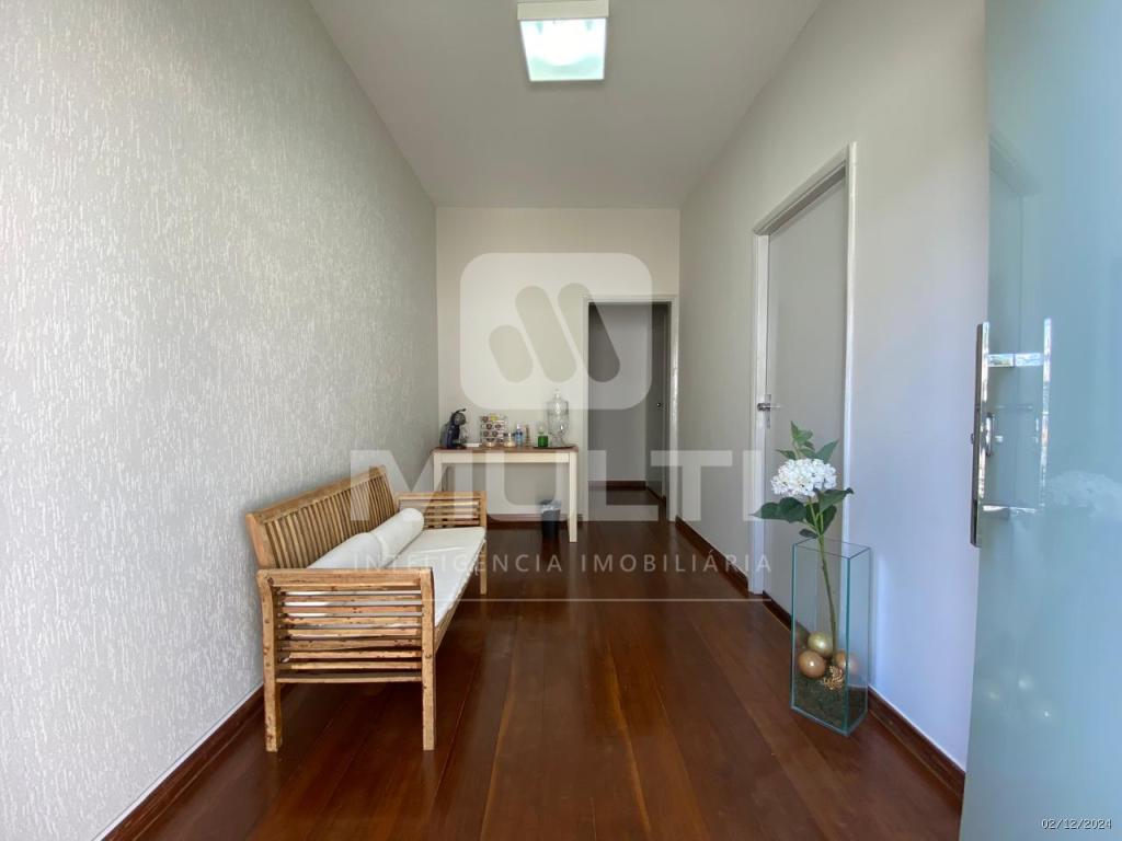 Casa, 3 quartos, 228 m² - Foto 3