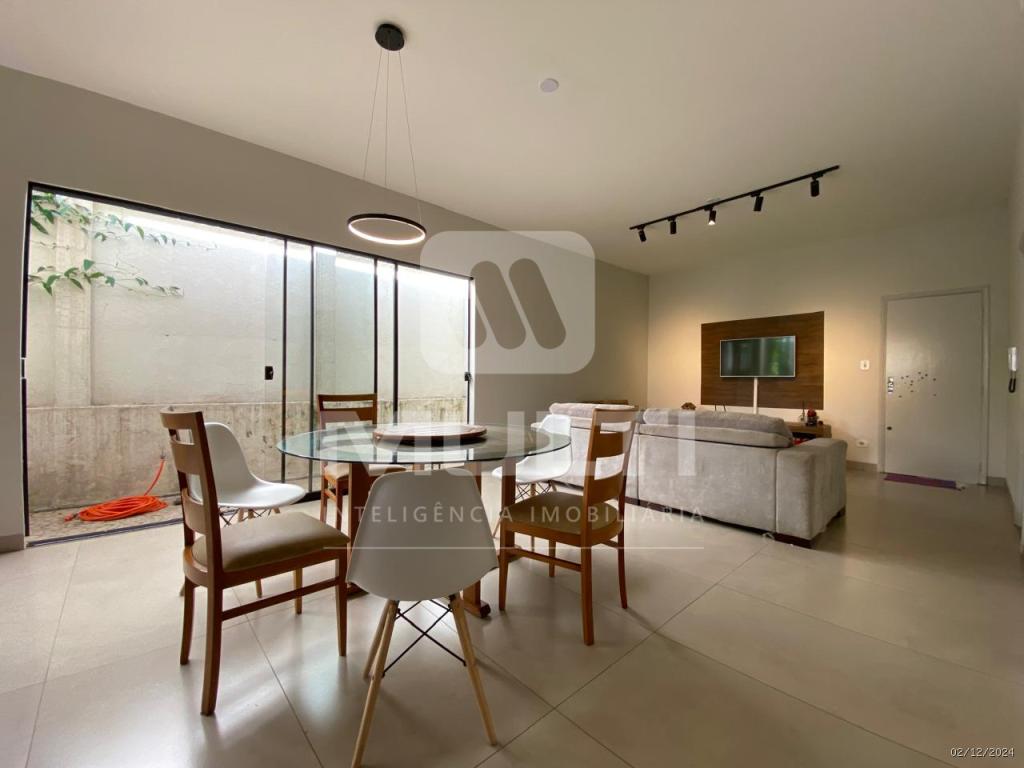 Casa, 3 quartos, 228 m² - Foto 4