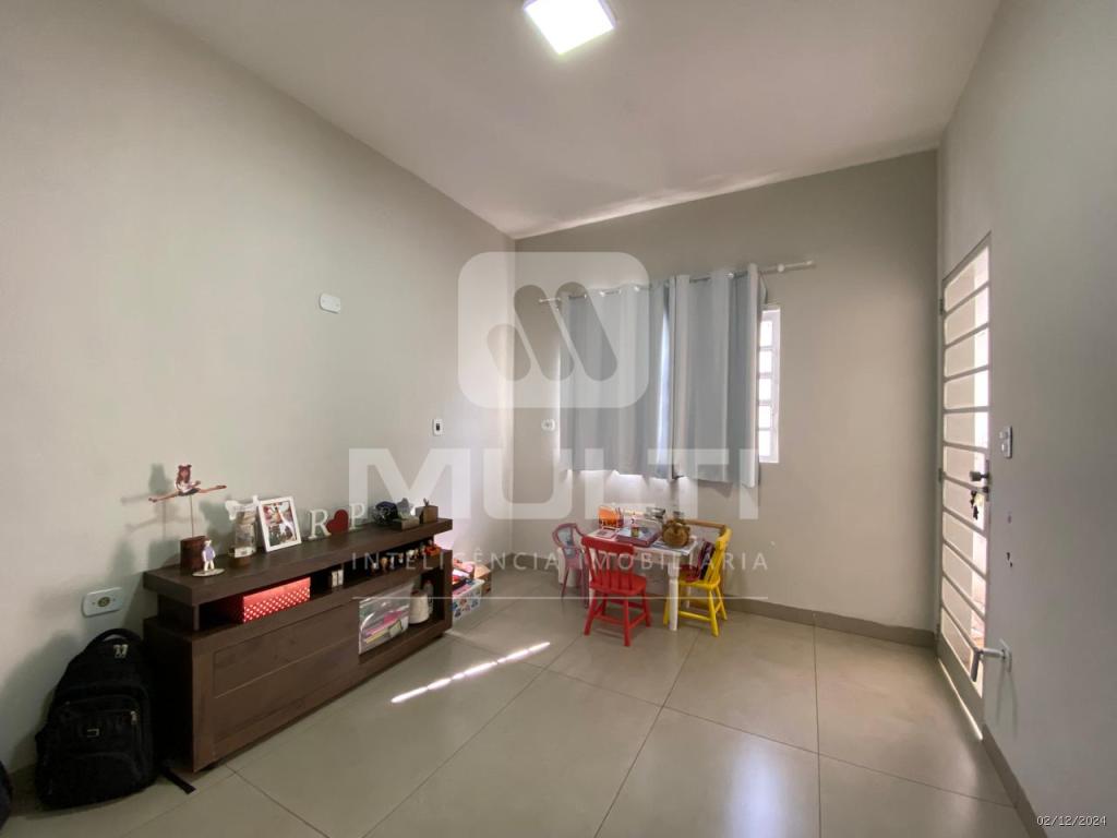 Casa, 3 quartos, 228 m² - Foto 6