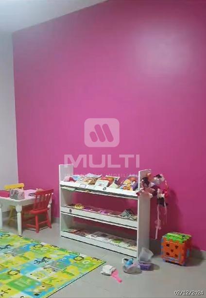 Casa, 3 quartos, 228 m² - Foto 27