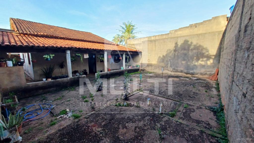 Casa à venda com 3 quartos, 70m² - Foto 5