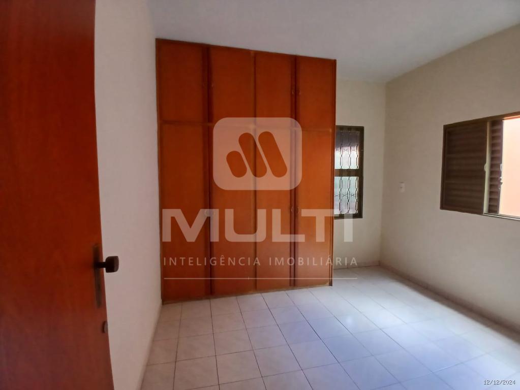 Casa, 3 quartos, 200 m² - Foto 11