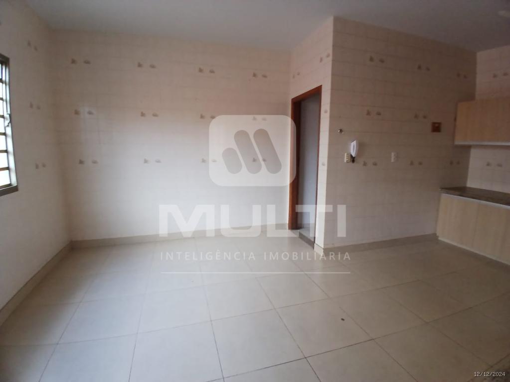 Casa, 3 quartos, 200 m² - Foto 26
