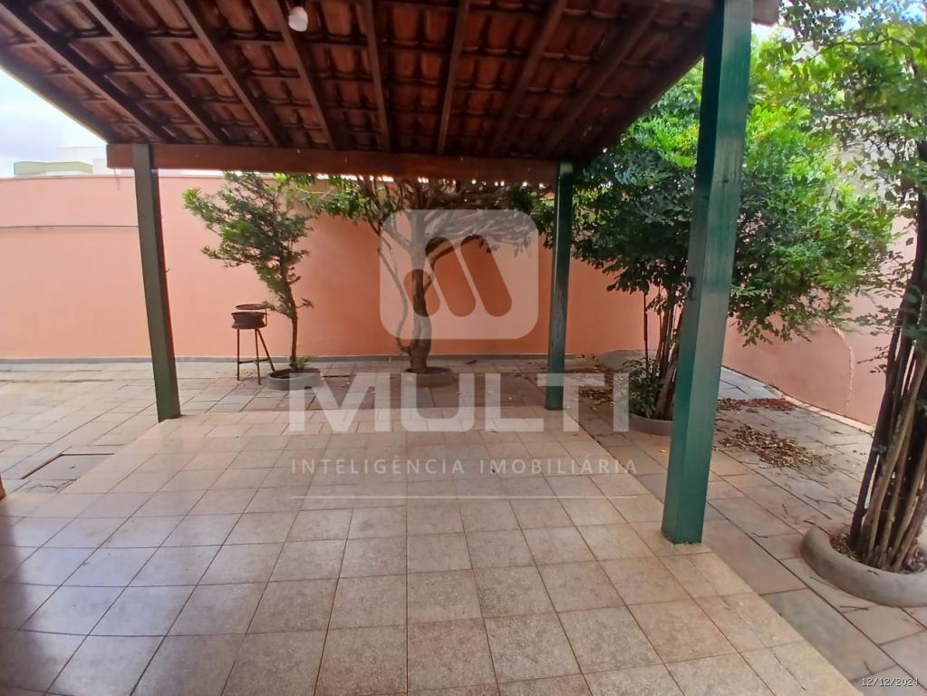 Casa, 3 quartos, 200 m² - Foto 28