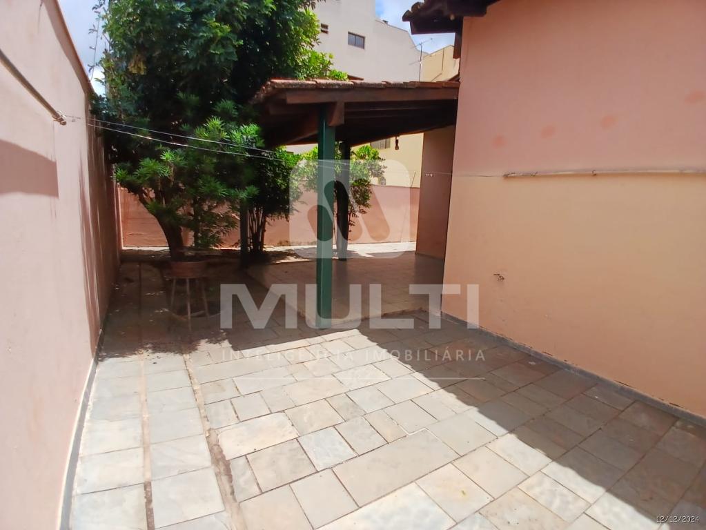 Casa, 3 quartos, 200 m² - Foto 32