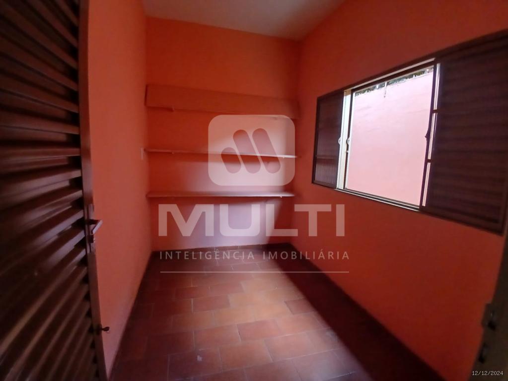 Casa, 3 quartos, 200 m² - Foto 35