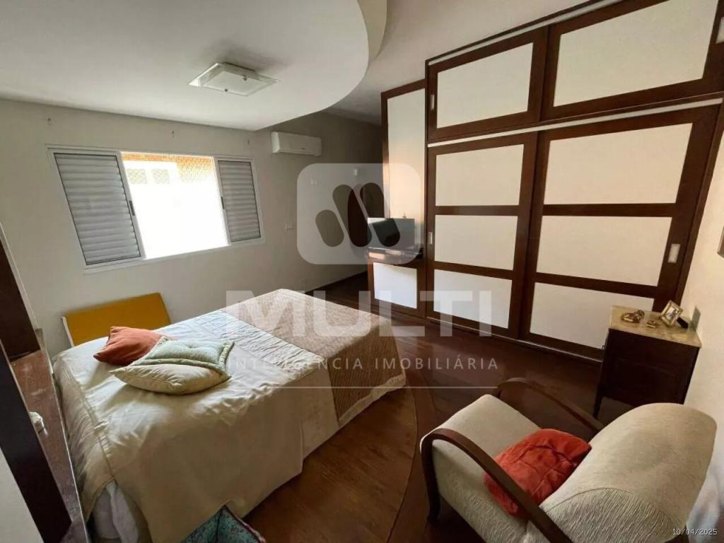 Casa, 4 quartos, 522 m² - Foto 9