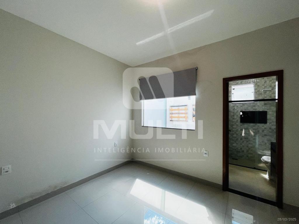 Casa à venda com 2 quartos, 120m² - Foto 5