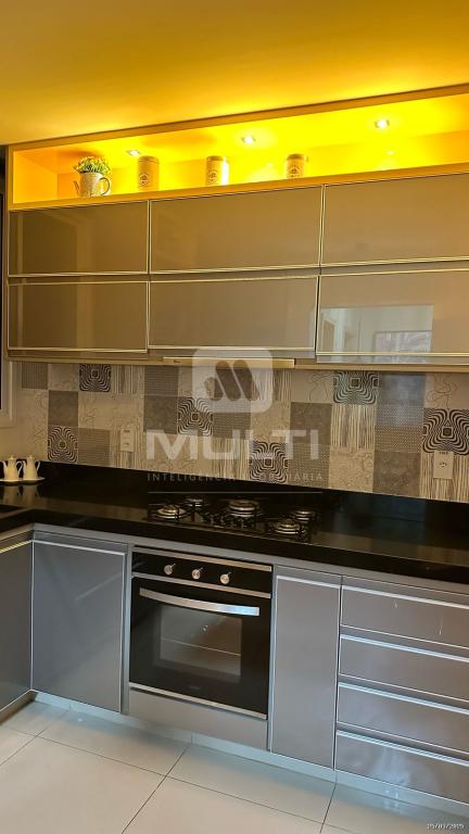 Apartamento à venda com 3 quartos, 130m² - Foto 17