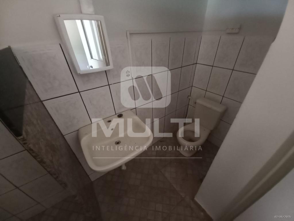 Casa à venda com 4 quartos, 232m² - Foto 7