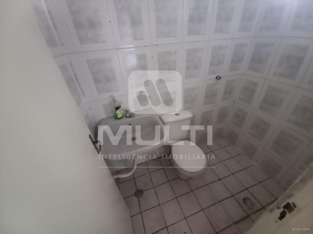 Casa à venda com 4 quartos, 232m² - Foto 11