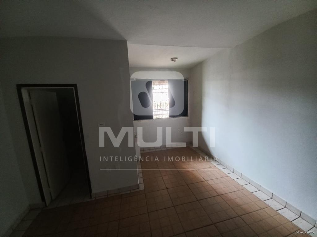 Casa à venda com 4 quartos, 232m² - Foto 13