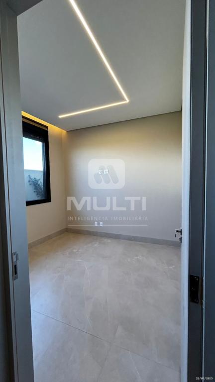 Casa de Condomínio à venda com 3 quartos, 210m² - Foto 8