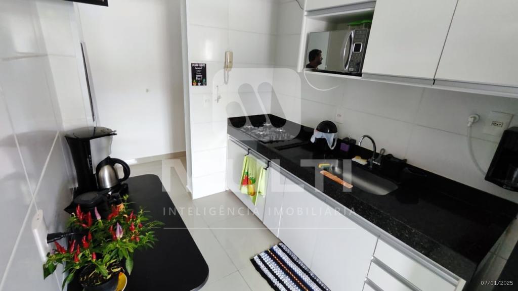 Apartamento à venda com 2 quartos, 60m² - Foto 4