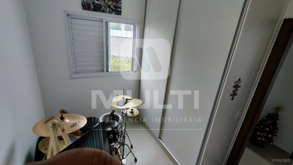 Apartamento à venda com 2 quartos, 60m² - Foto 7