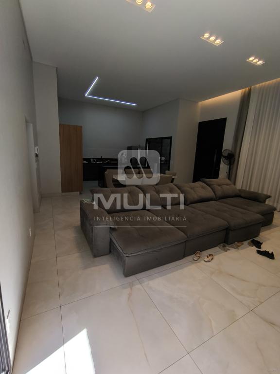 Casa, 5 quartos, 199 m² - Foto 2