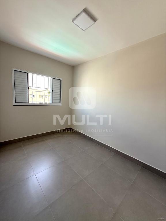 Casa à venda com 4 quartos, 165m² - Foto 6