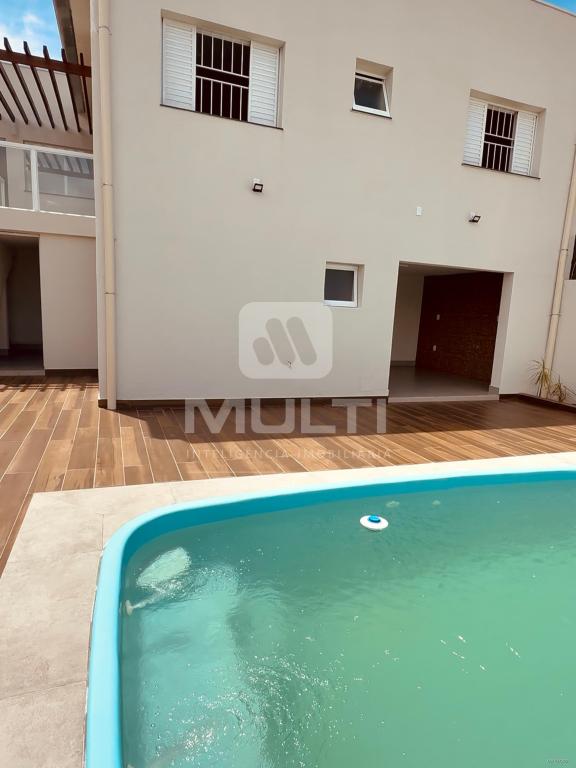 Casa à venda com 4 quartos, 165m² - Foto 14