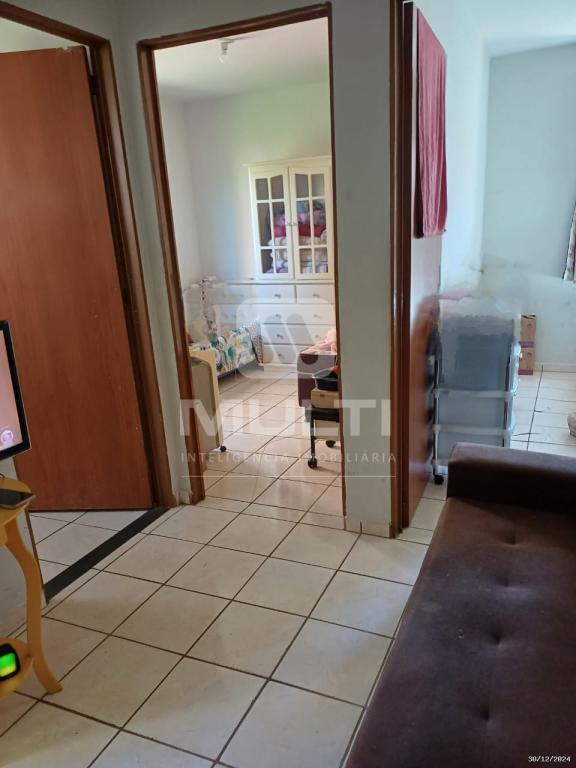 Apartamento à venda com 2 quartos, 45m² - Foto 2