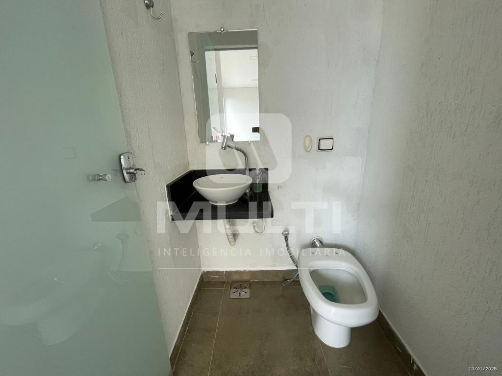 Casa à venda com 3 quartos, 197m² - Foto 21