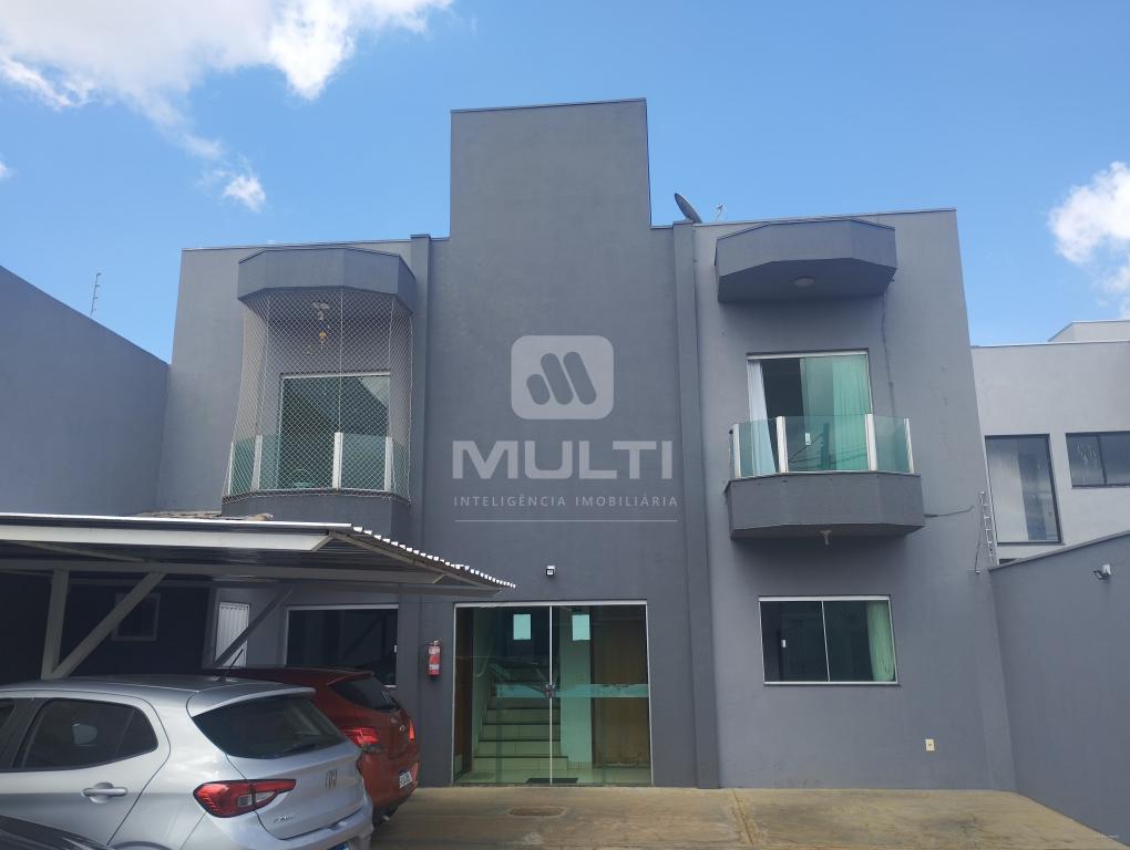 Apartamento à venda com 3 quartos, 70m² - Foto 1