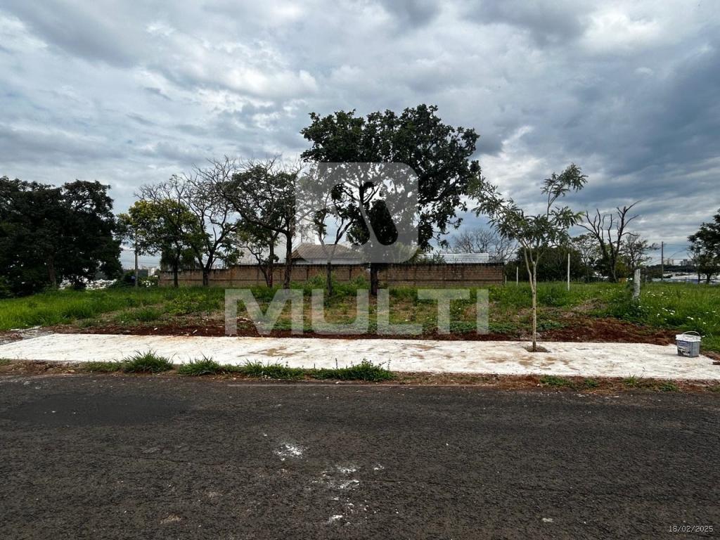 Terreno, 426 m² - Foto 1