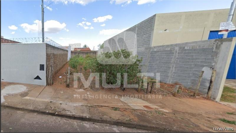 Terreno, 300 m² - Foto 1