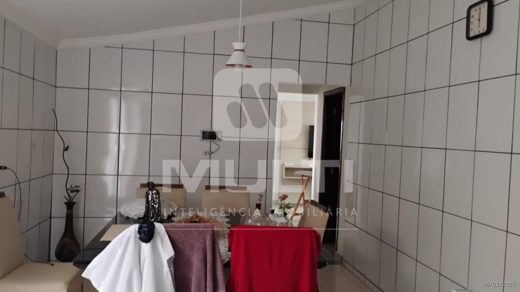 Casa à venda com 2 quartos, 133m² - Foto 6
