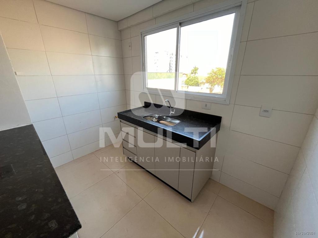 Apartamento à venda com 2 quartos, 57m² - Foto 2