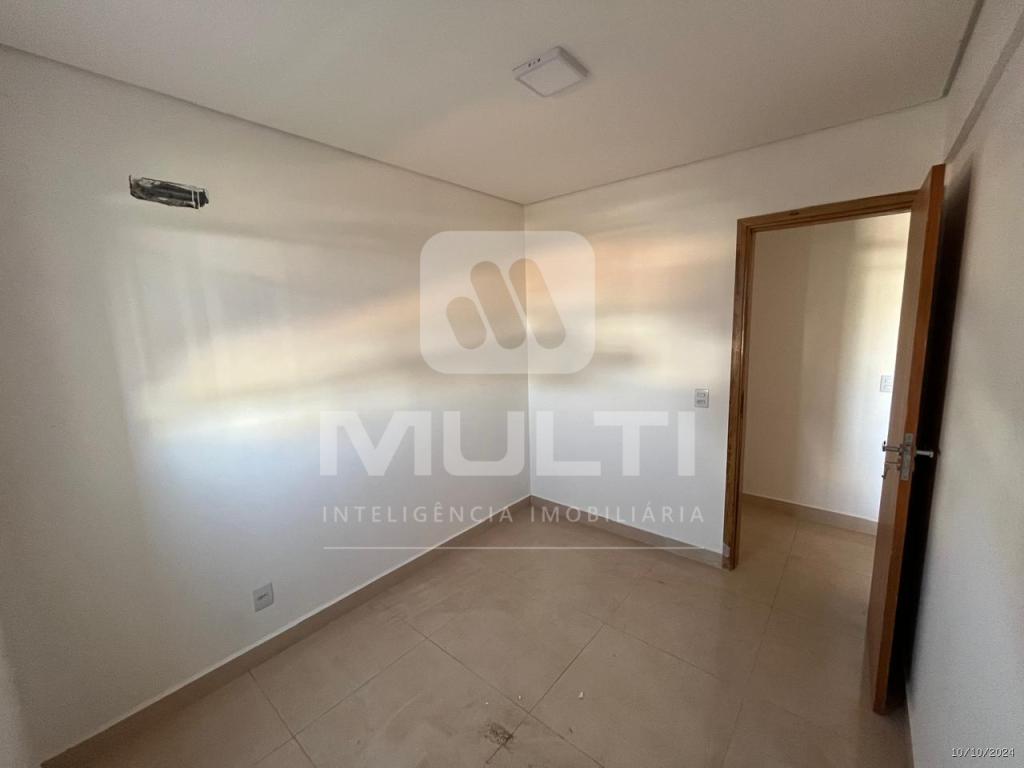 Apartamento à venda com 2 quartos, 57m² - Foto 6