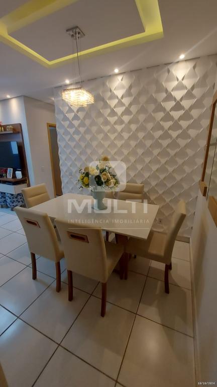 Apartamento à venda com 2 quartos, 55m² - Foto 2