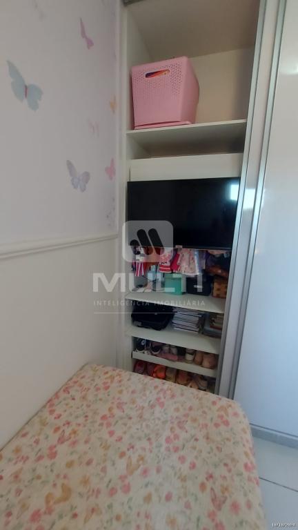 Apartamento à venda com 2 quartos, 55m² - Foto 10