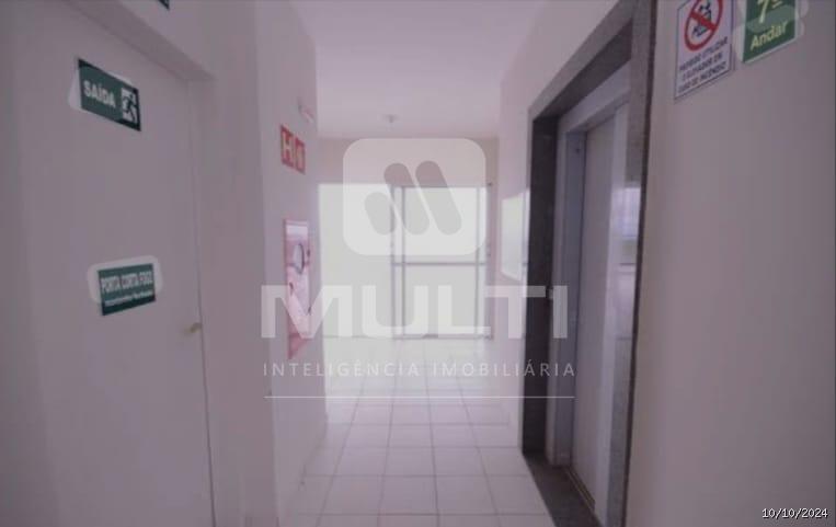 Apartamento à venda com 2 quartos, 55m² - Foto 15