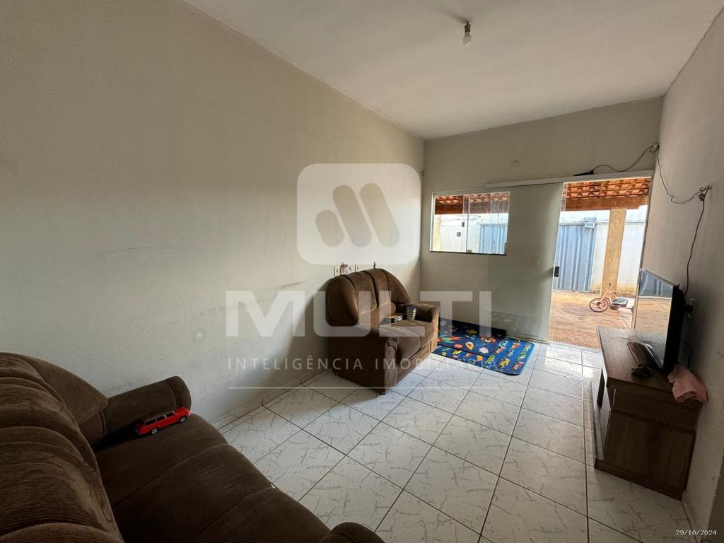 Casa, 2 quartos, 76 m² - Foto 1