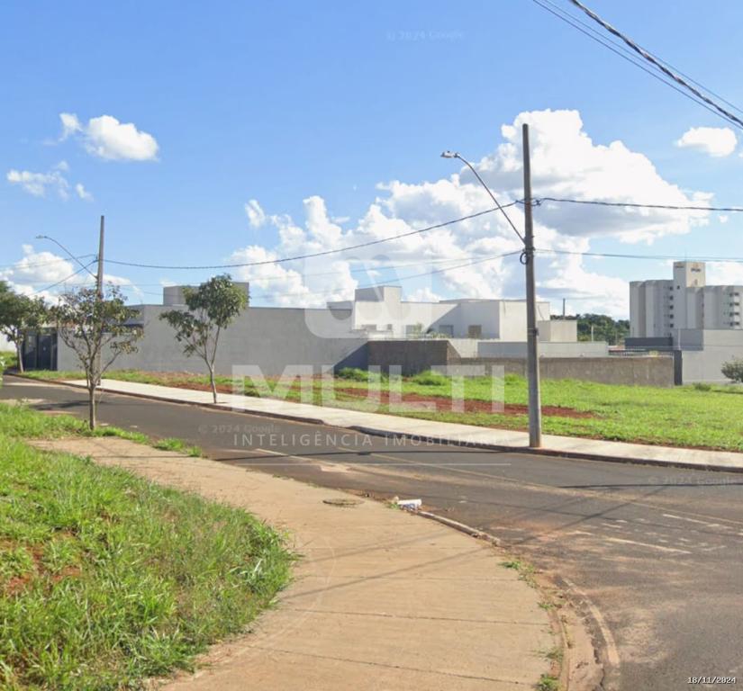 Terreno à venda com 1 quarto, 250m² - Foto 2