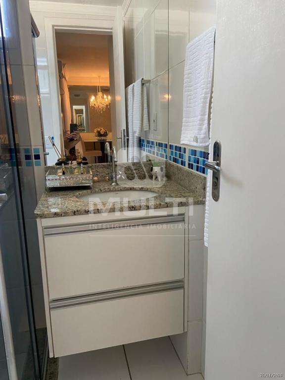 Apartamento à venda com 2 quartos, 50m² - Foto 18