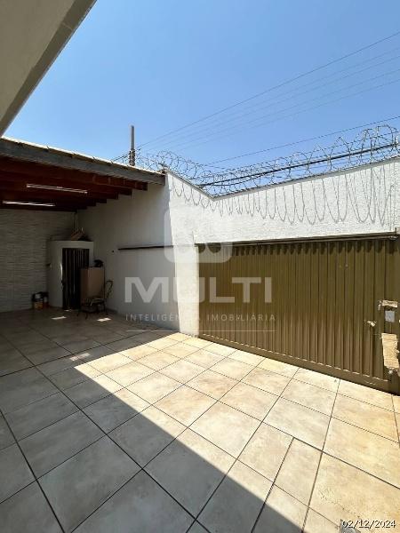Casa, 3 quartos, 230 m² - Foto 1