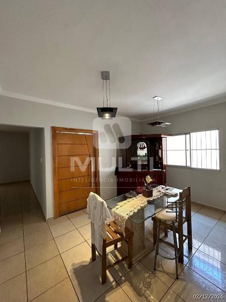 Casa, 3 quartos, 230 m² - Foto 4