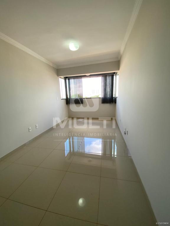 Apartamento à venda com 3 quartos, 85m² - Foto 1