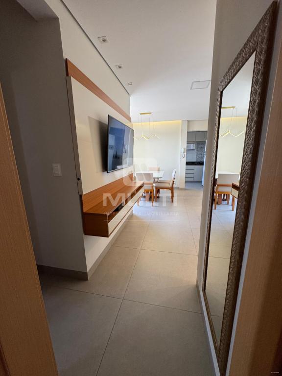Apartamento à venda com 2 quartos, 62m² - Foto 11