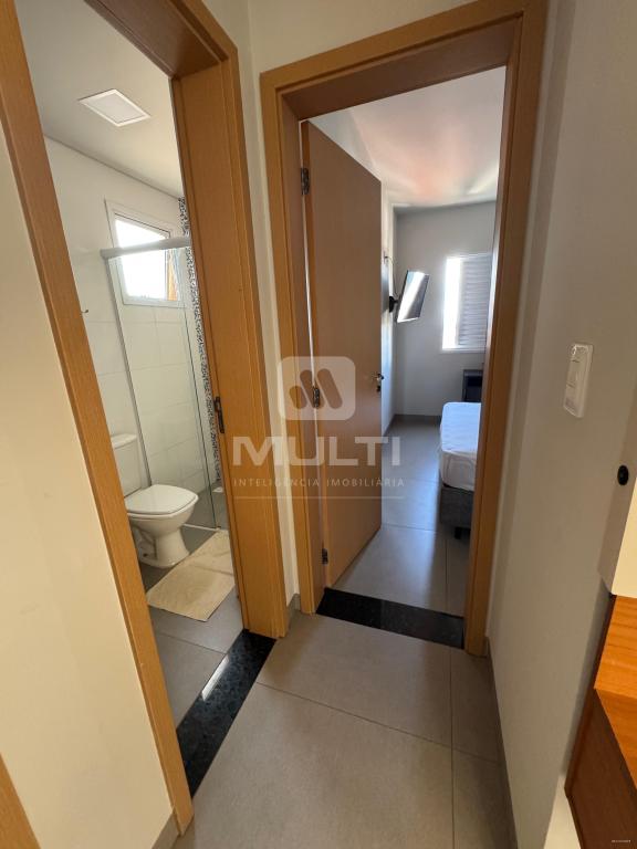 Apartamento à venda com 2 quartos, 62m² - Foto 12